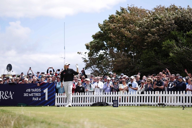 Charley Hull celebrates an eagle at Walton Heath